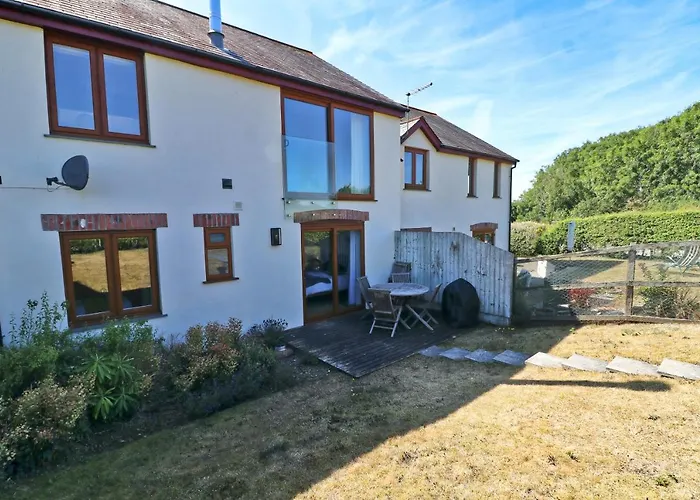 Peaceful, Rural Cottage On The Outskirts Of Padstow